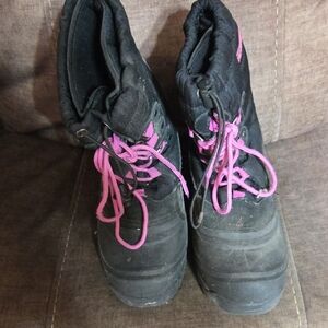 Women's Black and Pink Winter Boots